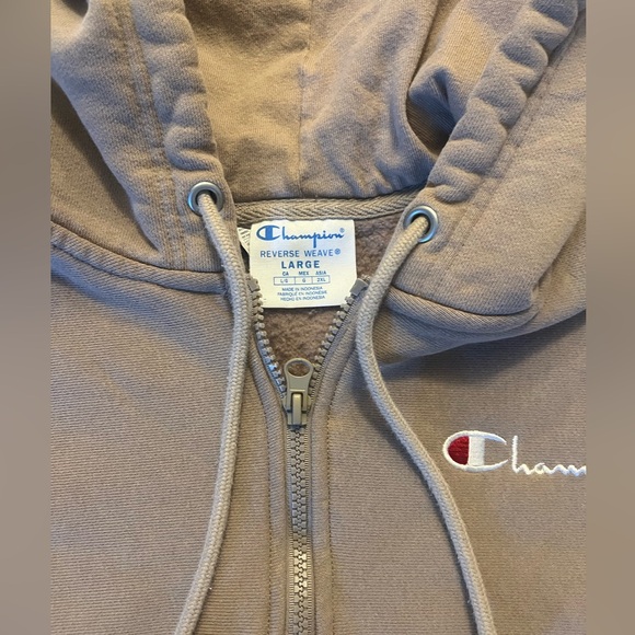 Champion quarter zip - Picture 2 of 3